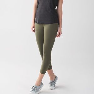 Lululemon Wunder Under CropII Full on Luon sz 12!!